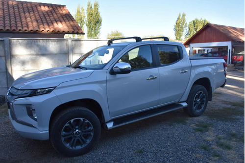 Mitsubishi L200 2.4 Dakar At Hp