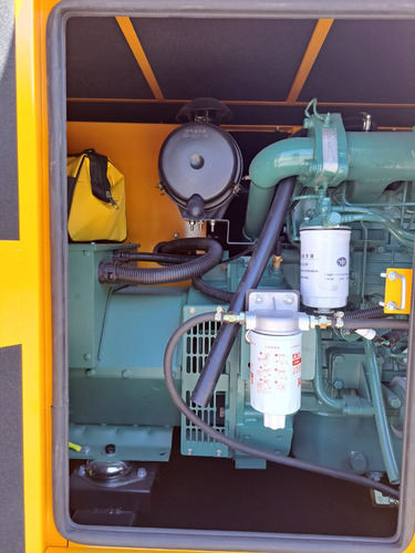 Generador De Luz Nueva G40f De 40kw Pesatto Con Transfer