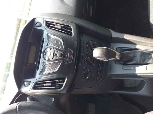 Imagen 14 de 15 de Ford Focus 2012 4p S Aut