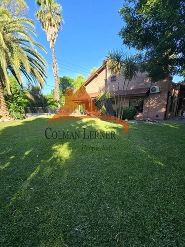Venta Casa De Cuatro Dormitorios Country Club Banco Provincia