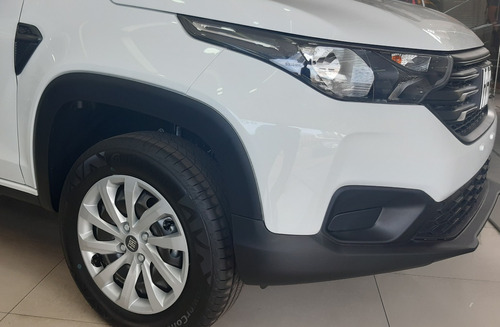Imagen 10 de 16 de Fiat Strada Freedom 1.4 Doble Cabina