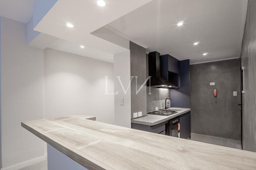 Venta Departamento 5 Ambientes Con Patio Recoleta