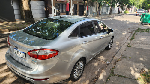 Ford Fiesta Kinetic 1.6 Sedan Se Plus 120cv