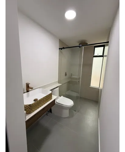 Venta Apartamento En Laureles, Permiso Airbnb