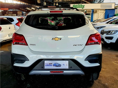 Imagem 5 de 11 de Chevrolet Onix 1.4 Mpfi Activ 8v Flex 4p Manual