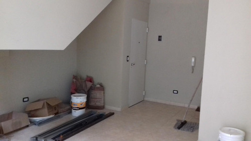 Imagen 2 de 9 de Departamento Pb Al Contrafrente Con Patio. Ideal Inversor