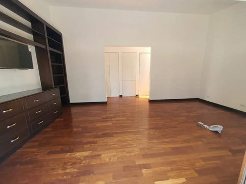 Imagen 7 de 8 de Renta De Casa En Kanajuyu Zona 16