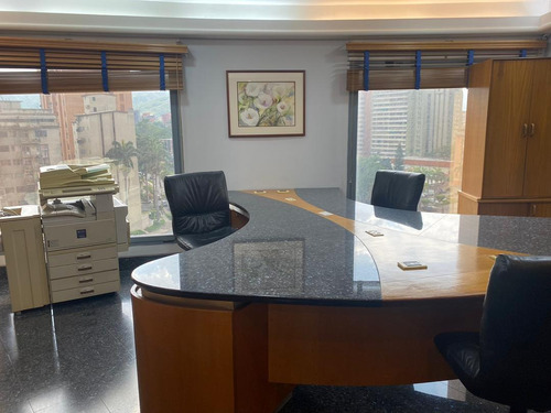 Imagen 4 de 17 de Sky Group Focus Alquila/vende Oficina, Urb. San Jose De Tarbes, Valencia, Carabobo, Foof-122