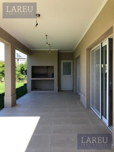 Imagen 26 de 26 de Casa En Venta - Barrio El Canton