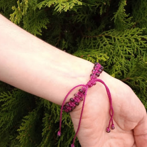 Imagen 4 de 8 de Pulsera Tejida Chaquiron Morado Liz