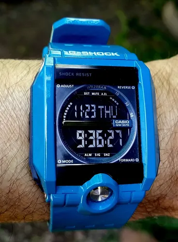 Casio shock top resist wr200m