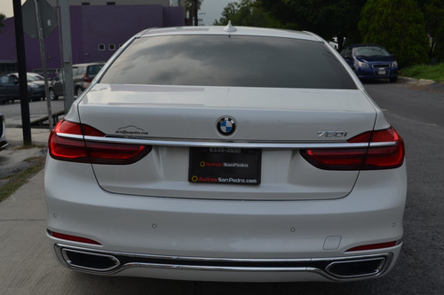Imagen 6 de 13 de Bmw 750ia Excellence 2019