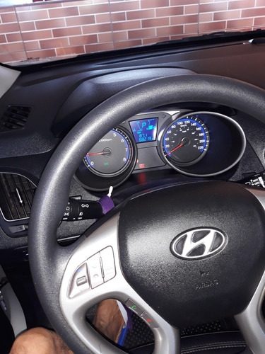 Imagem 9 de 13 de Hyundai Ix35 2016 2.0 Gls 2wd Flex Aut. 5p 157 Hp