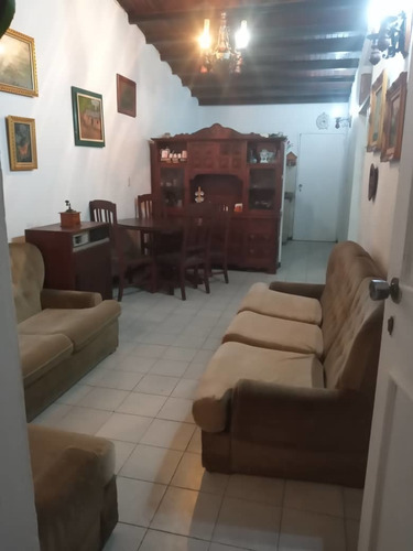 Imagen 9 de 18 de Casa En Venta Ciudad Jardin Cagua