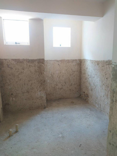 Imagen 9 de 16 de Venta Townhouse Mañongo Naguanagua 0412-4860923.
