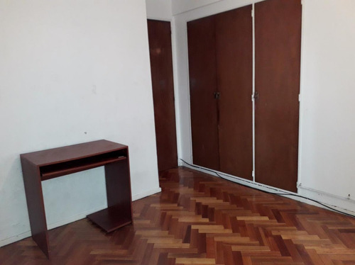 Imagen 7 de 10 de Venta Dpto. 3 Ambientes Con Balcón Al Frente En Constitución
