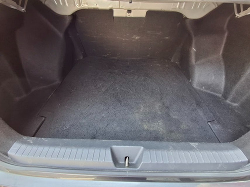 Toyota Yaris 1.5 5P Base At Cvt