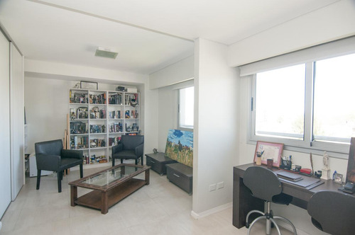 Departamento Triplex Con Cuatro Cocheras Y Parrilla Privada - Quilmes