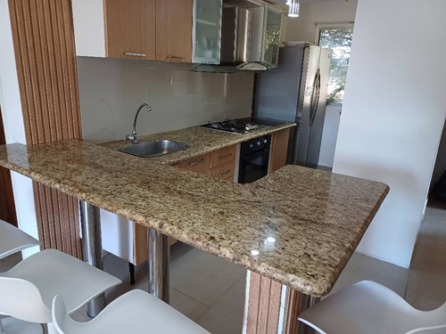 Samir Trosel Vende Apartamento En Residencias Santa Teresita Mañongo Naguanagua