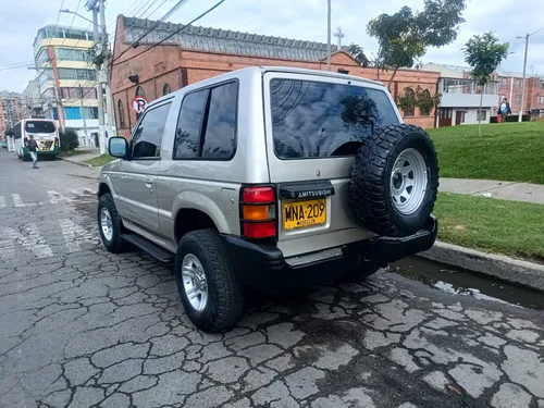 Mitsubishi Montero Mt 2400cc Aa 4x4
