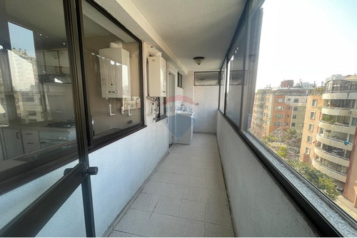 Amplio Depto. En Prov. Con Excelente Ubicación