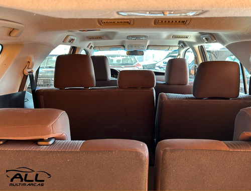 Toyota Hilux SW4 2.7 SR 7 LUGARES 4X2 16V FLEX 4P AUTOMÁTICO