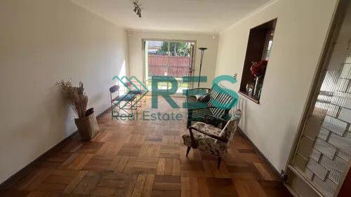 Casa En Venta De 3 Dorm. En Las Condes