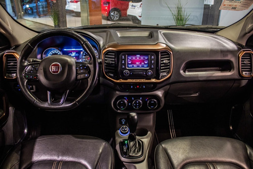 Imagen 12 de 18 de Fiat Toro 2.0tdi Volcano 4x4 At 83.000km 2016 Negro