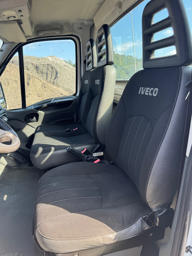 Iveco Daily Chasis 3.0 35S14 3450 Cab. Simples 2P