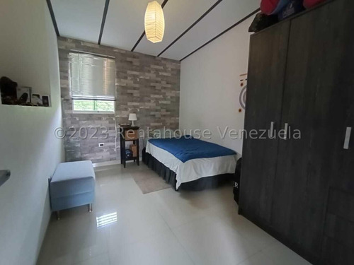 Venta De Apartamento Penthouse\ Lomas De La Alameda\ Mg- 4-3346