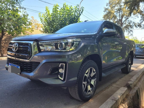 Imagen 1 de 16 de Toyota Hilux 2019 2.8 Cd Srx 177cv 4x4