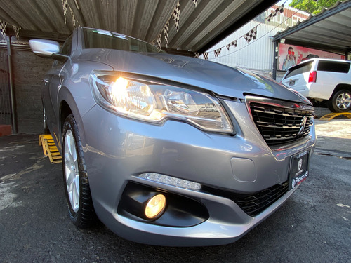 Peugeot 301 1.6 Allure At
