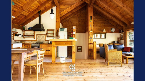 Imagen 13 de 29 de Venta Complejo De 6 Cabañas Lote 5200m2 Vista Al Lago En Puerto Manzano, Villa La Angostura