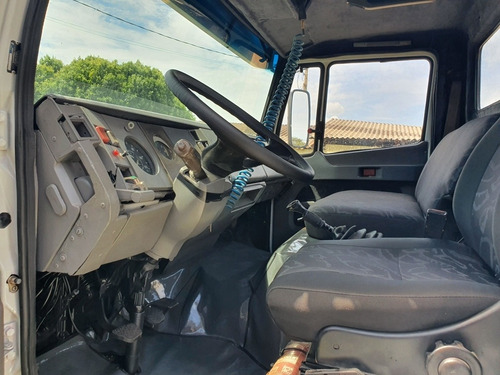 Mb 1718 Truk Avenida Caminhoes