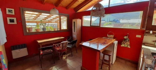 Imagen 8 de 9 de Casa Unica Para 6 Personas Con Jardin Y Estacionamiento.