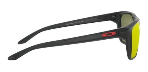 Imagem 3 de 3 de Óculos de sol polarizados Oakley Sylas Standard armação de o matter cor black ink, lente ruby de plutonite prizm, haste black ink de o matter - OO9448