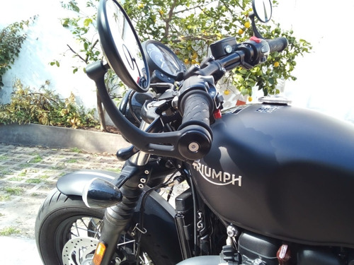 Imagen 5 de 10 de Triumph Bonneville Bobber Black 1200