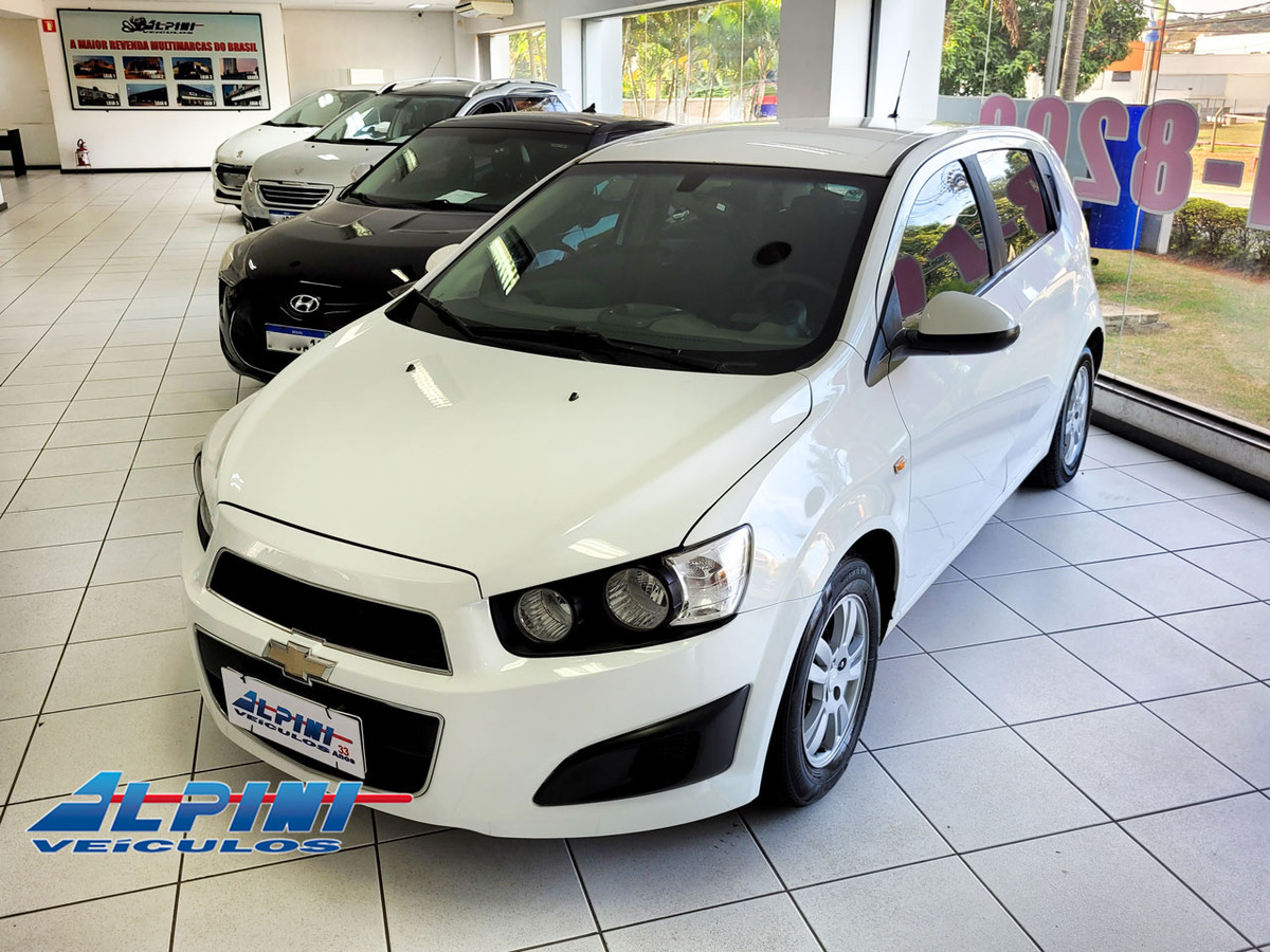 Chevrolet Sonic LT 16V