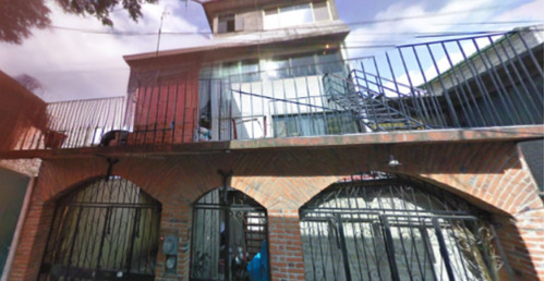 Casa En Calle 25 De Enero, ¡en Remate! En Iztacalco. Sh05