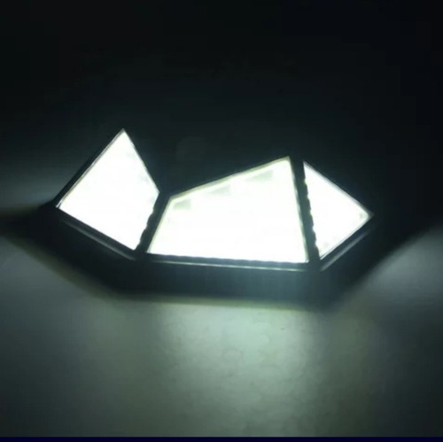 Imagen 4 de 10 de Focos Exteriores 100 Led Solar X5 + 1 Gratis Luz Fija Sensor
