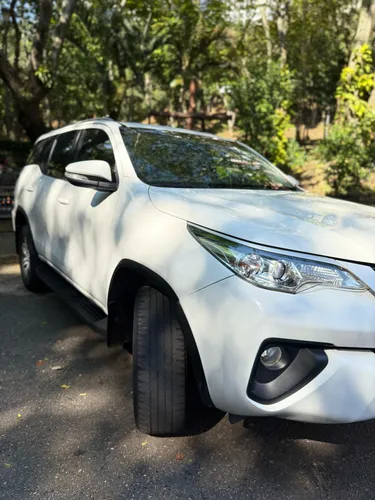 Toyota Fortuner 2.7l