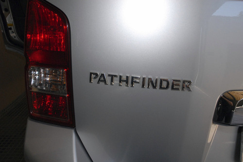 Nissan Pathfinder Le 2.5 5p 174cv Aut Diesel Ano 2006