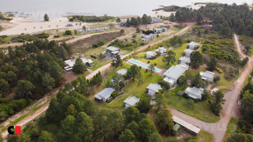 Terreno Lote 102 En Punta Gorda, Amarras, Seguridad 24 Horas, Playa, Restaurante, Canchas De Tenis