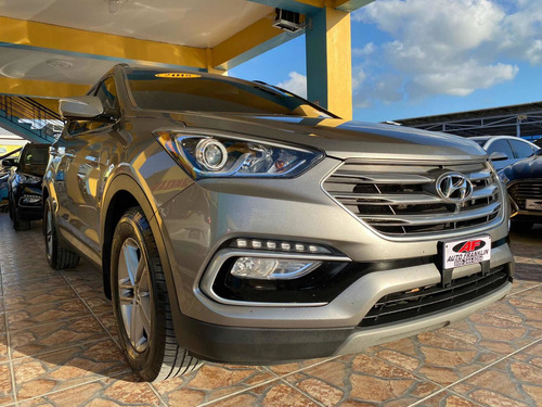 Imagen 9 de 15 de Hyundai Santa Fe Sport Full