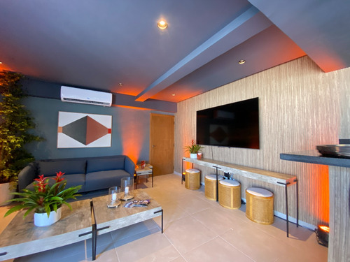 Apartamento En Alquiler En El Vergel, Santo Domingo, Distrito Nacional
