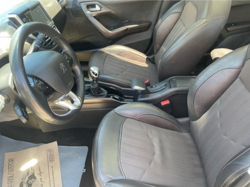 Peugeot 2008 1.6 Feline