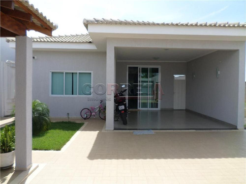 Imagem 1 de 10 de Casas - Ref: V7304