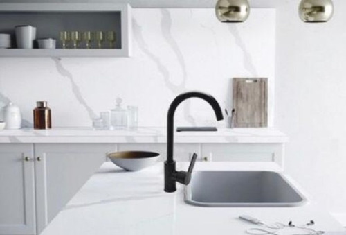 Imagen 4 de 4 de Grifería Monocomando Cocina Mesada Negra Canilla Diseño