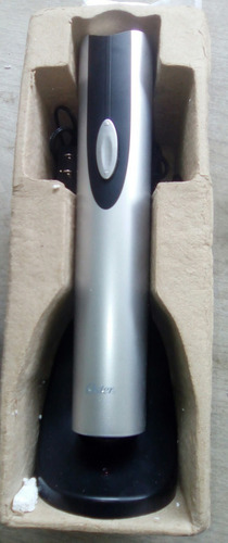 Imagen 5 de 6 de Sacacorchos Electrico Oster (vinos, Licores Y Otras Bebidas)