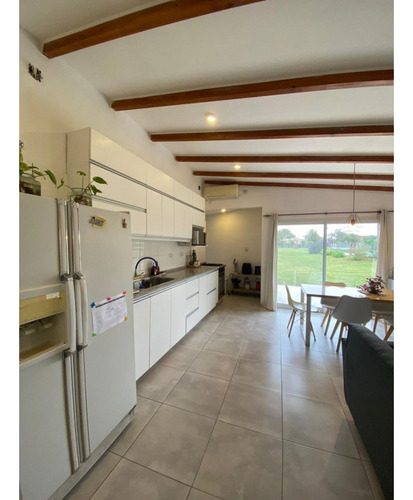 Oportunidad. Casa En Venta Barrio Estación Del Carmen R 45